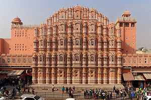 Luxury Golden Triangle Tour Package Ex-Delhi (05 Nights & 06 Days)